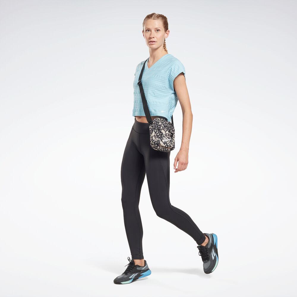 Camiseta Reebok Perforated Feminino