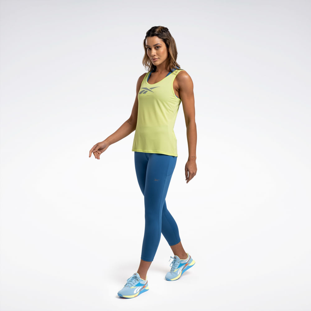 Regata Reebok Workout Feminina