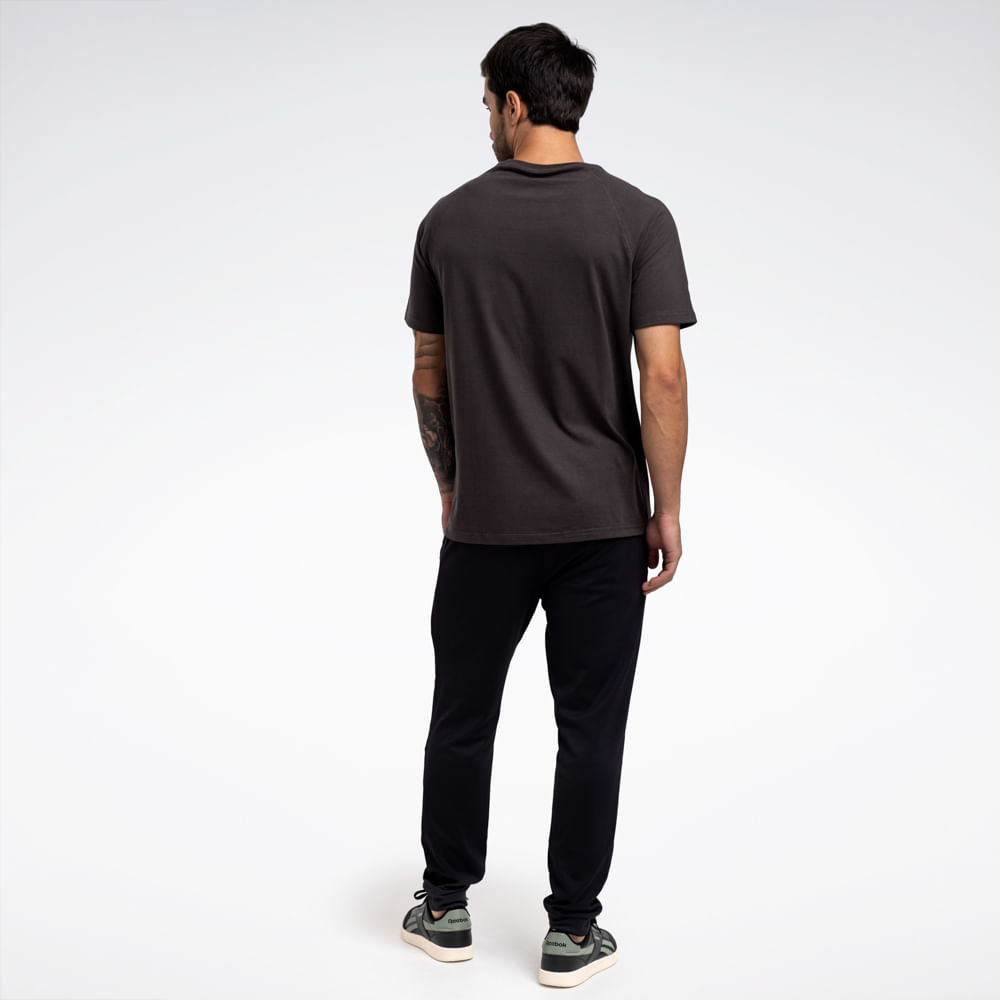 Camiseta Reebok Estampada Manga Curta Raglan Masculina
