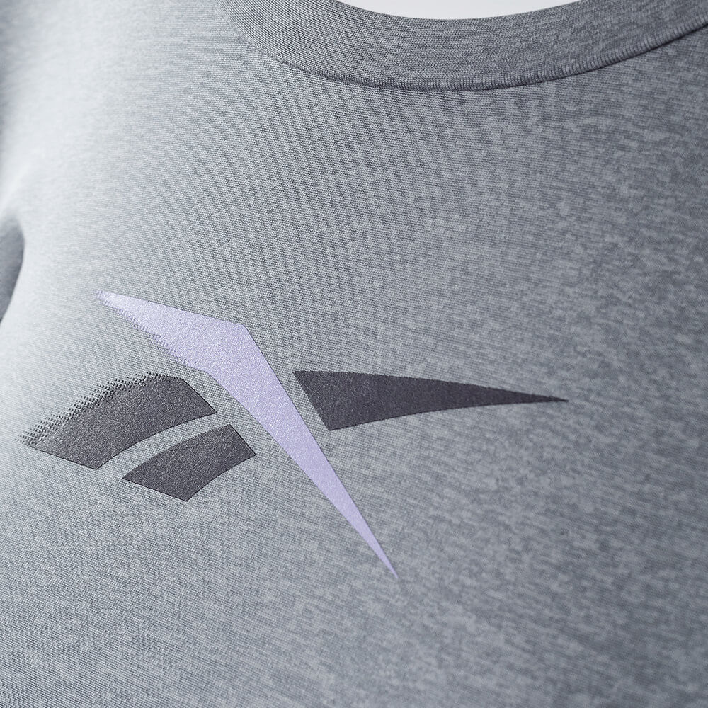 Camiseta Reebok Utility Print Manga Longa Feminina