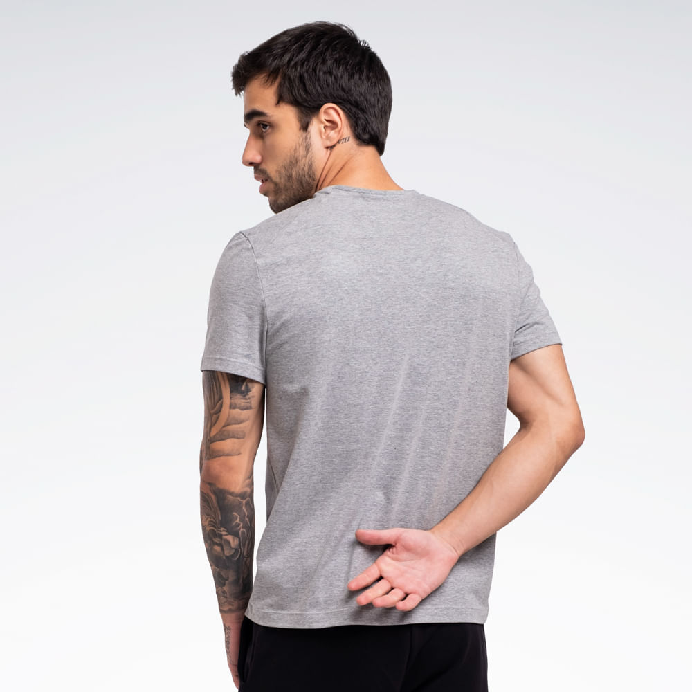 Camiseta Reebok Essential Manga curta Masculina
