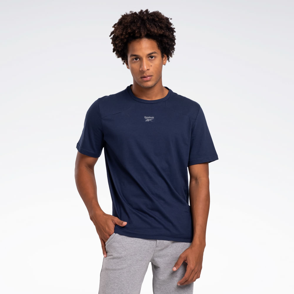 Camiseta Reebok Young Manga  curta Masculina