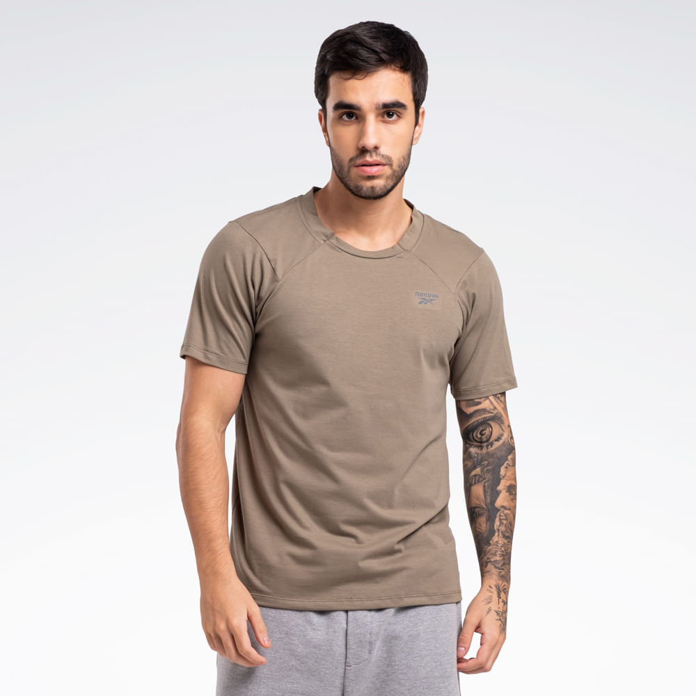 Camiseta Reebok Essential Manga curta Raglan Masculina