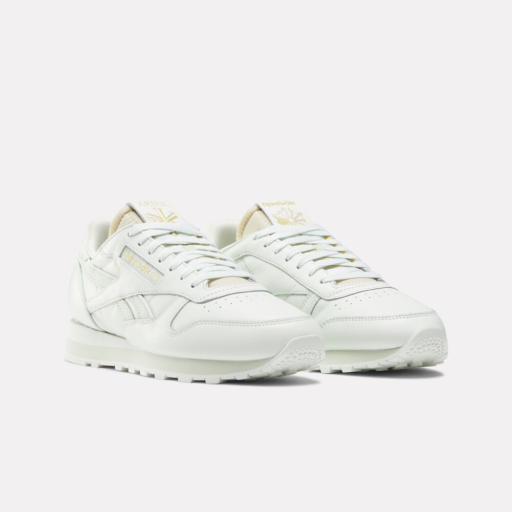 Tênis Reebok Classic Leather X Aries "Mystic's Shoe" Unissex