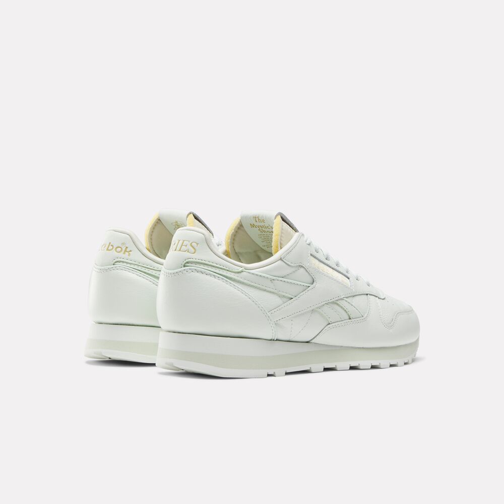 Tênis Reebok Classic Leather X Aries "Mystic's Shoe" Unissex