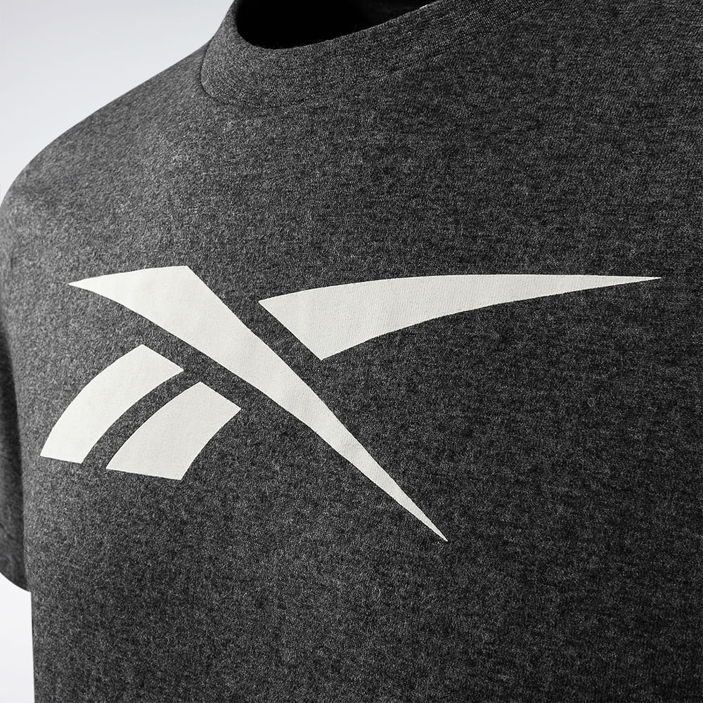 Camiseta Reebok Classics Vector Masculina