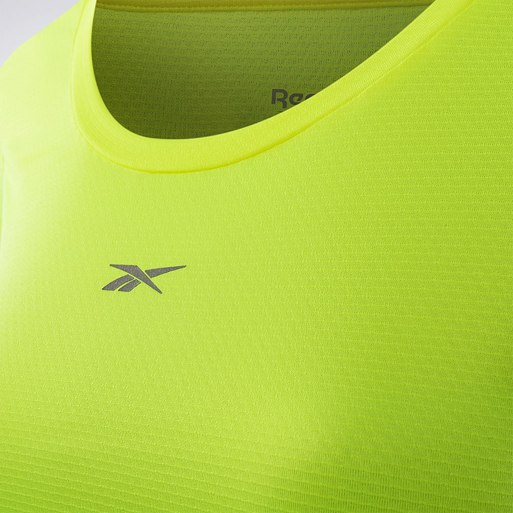 Camiseta Reebok Manga Curta Workout Feminina