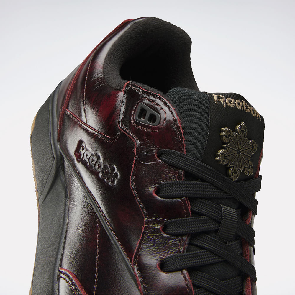 Tênis Reebok BB 4000 II Universal Monster Drácula Unissex
