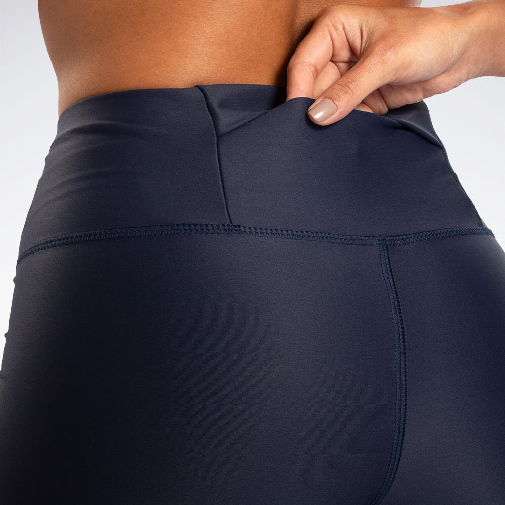 Short Reebok Train Compressão Feminino