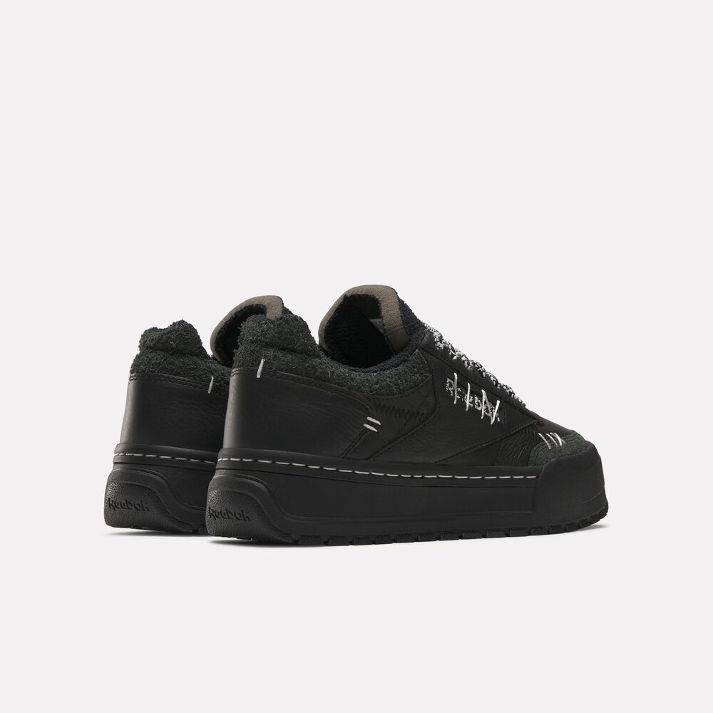 Tênis Reebok Club C Megacourt Universal Monster Noiva do Frankenstein Unissex
