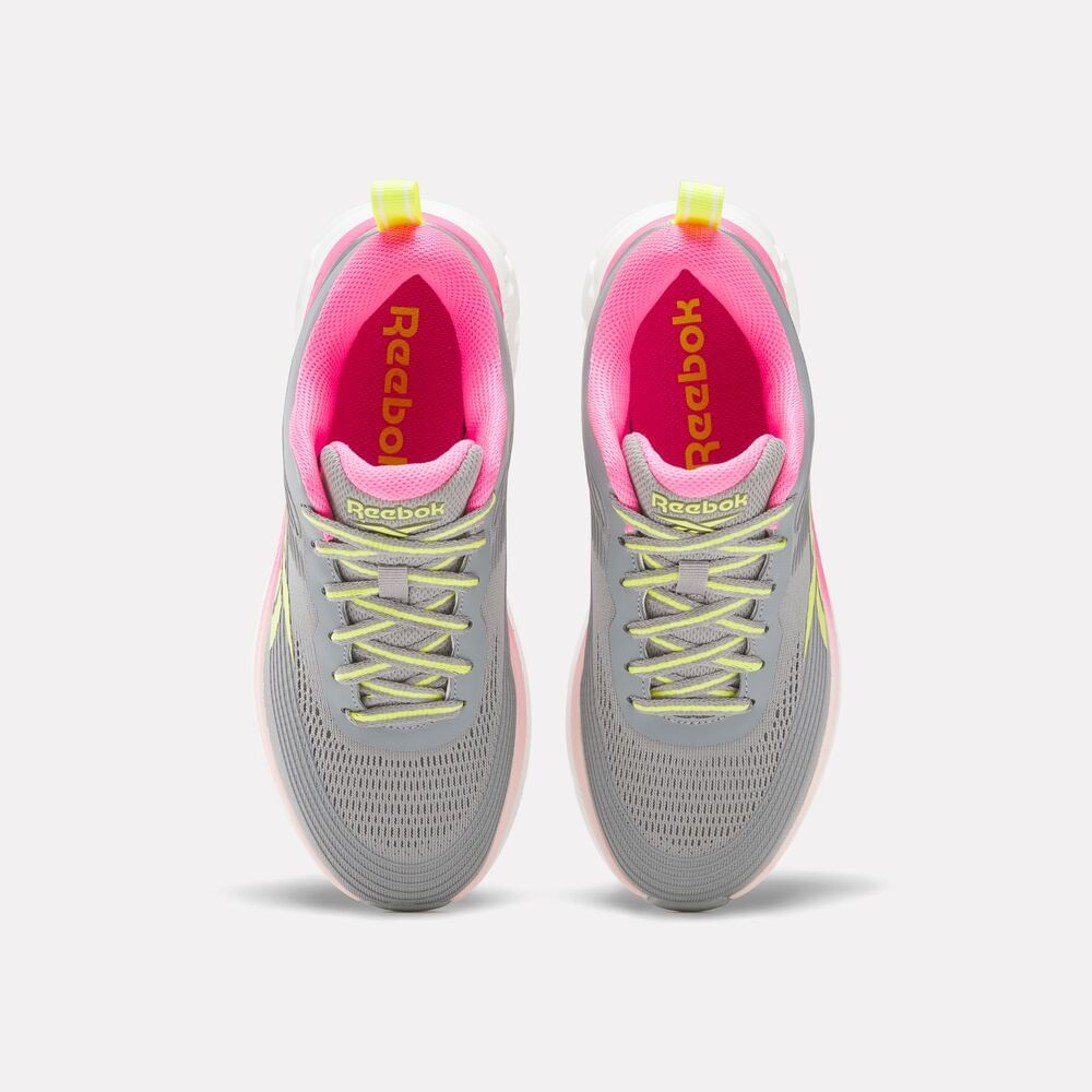 Tênis Reebok Road Strider Feminino