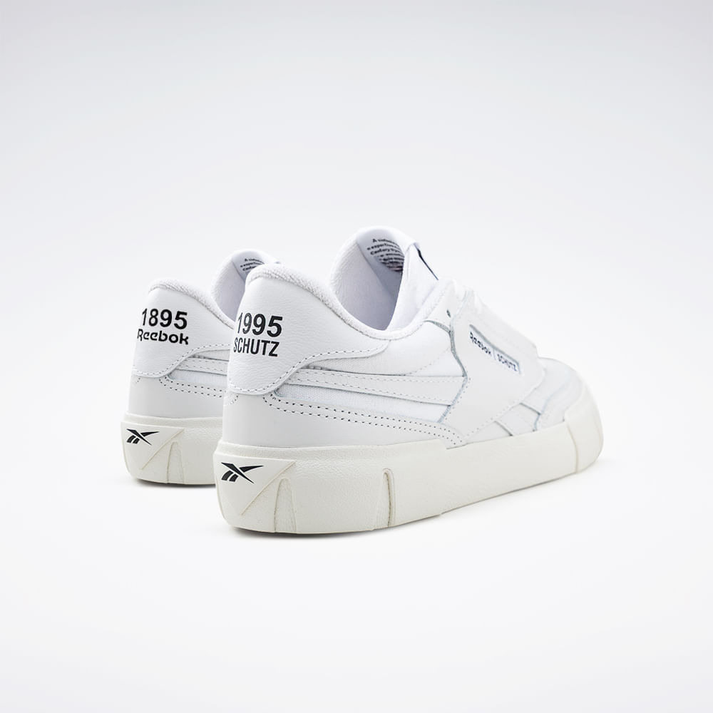 Tênis Reebok X SCHUTZ Club Trek Feminino