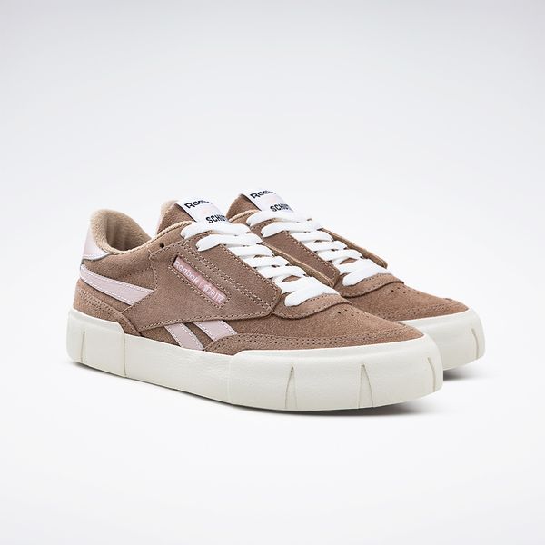 Tênis Reebok X SCHUTZ Club Trek Feminino