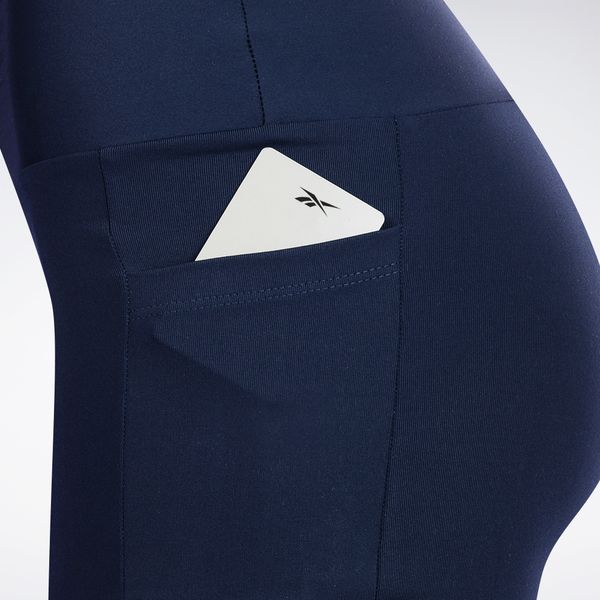 Short Curto Reebok compressão Opportunity Feminino