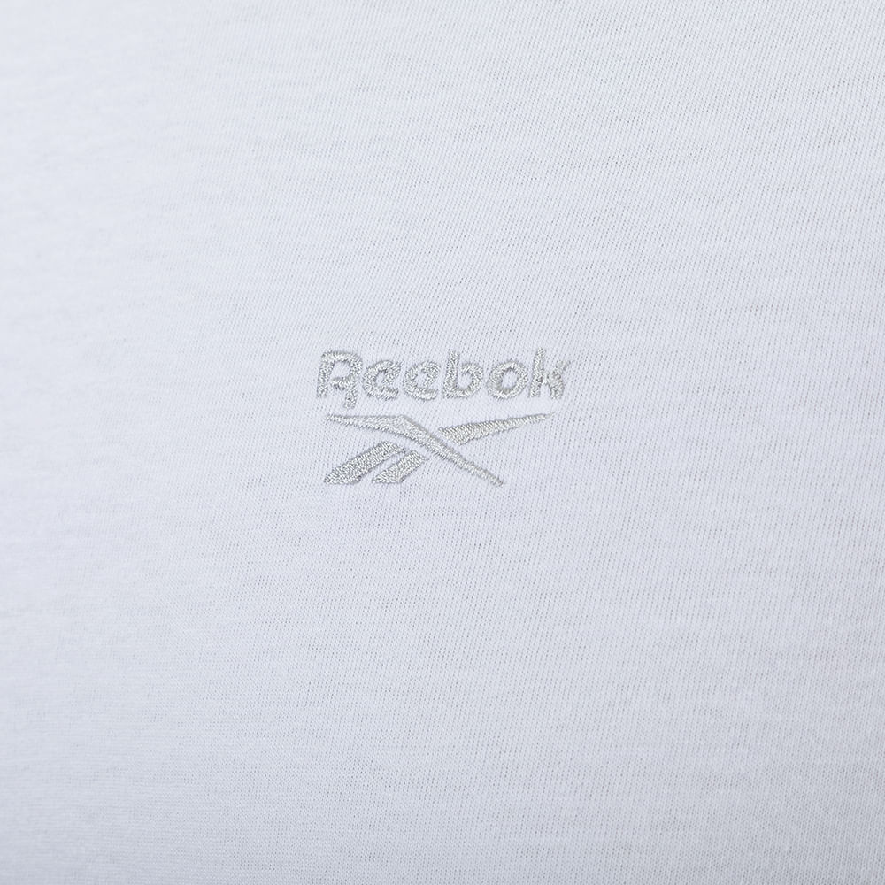 Camiseta Reebok Oportunity Stacked Masculina