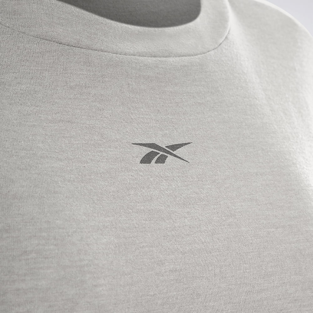 Camiseta Reebok Train Cropped Feminina